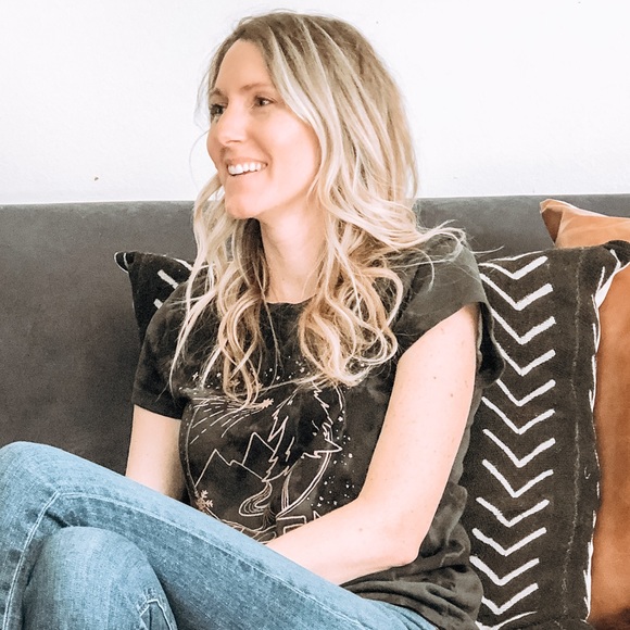 ✨meet • me✨ - Picture 2 of 5